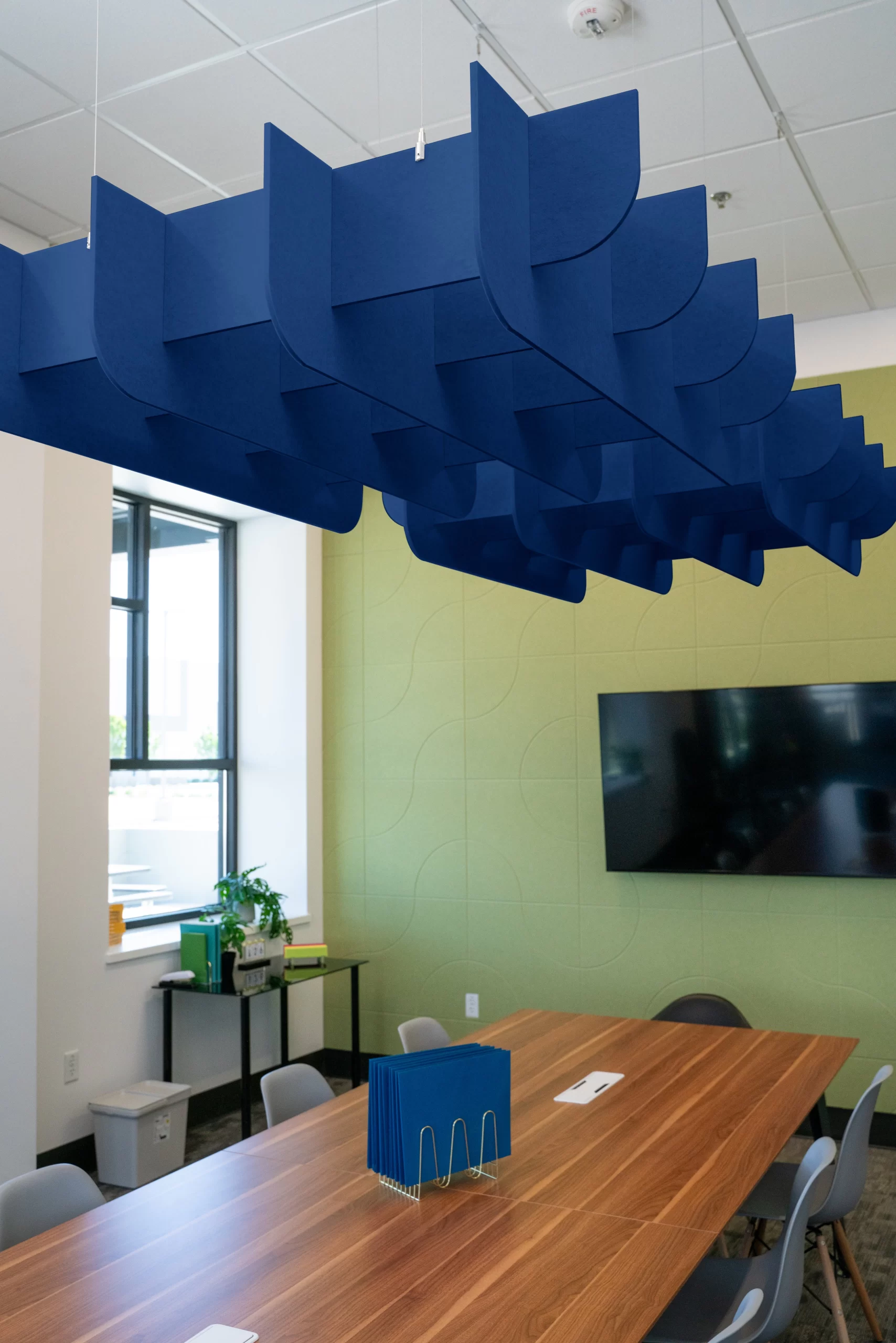 Admiral Fin Ceiling Cloud Baffle